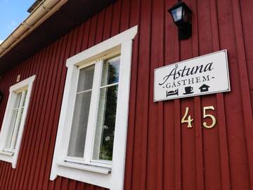 Фото Отели типа «постель и завтрак» Åstuna Gästhem Åland г. Одкарби 2